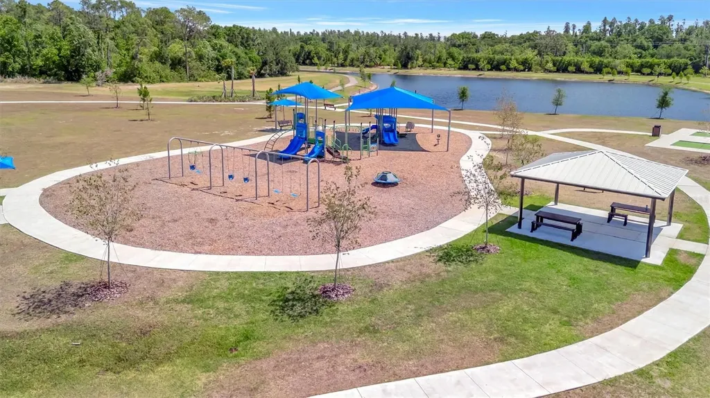 12950 Pasture Woods Place Lithia FL 33547