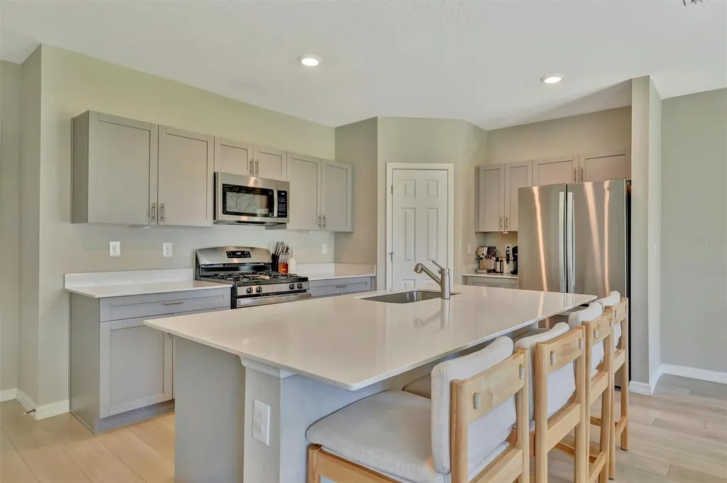 12950 Pasture Woods Place Lithia FL 33547