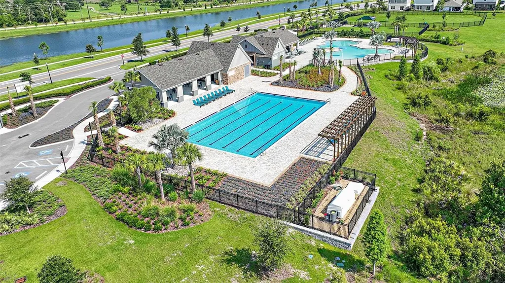 12950 Pasture Woods Place Lithia FL 33547