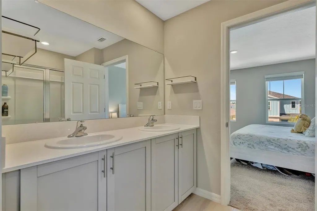12950 Pasture Woods Place Lithia FL 33547