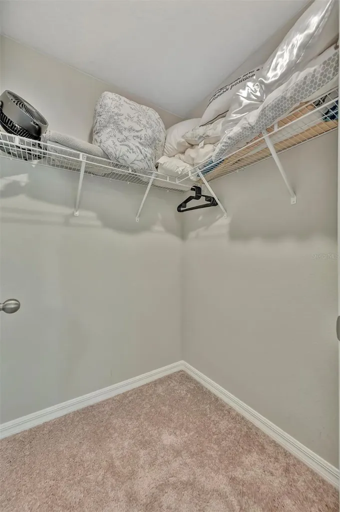 12950 Pasture Woods Place Lithia FL 33547