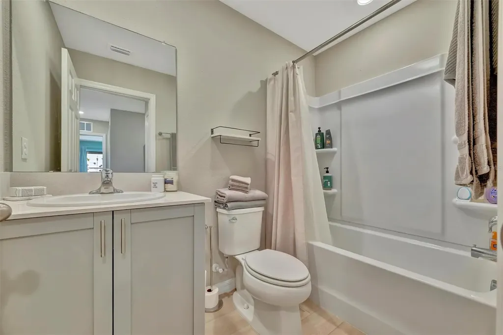 12950 Pasture Woods Place Lithia FL 33547