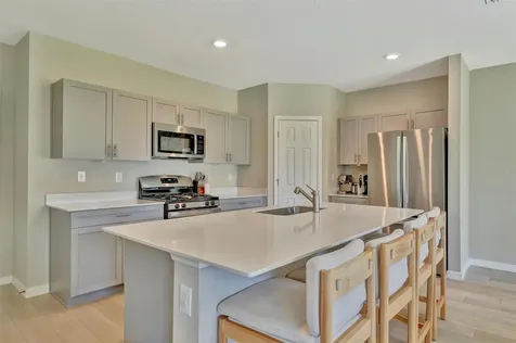 12950 Pasture Woods Place Lithia FL 33547