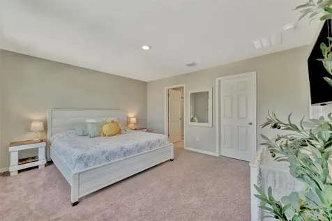 12950 Pasture Woods Place Lithia FL 33547