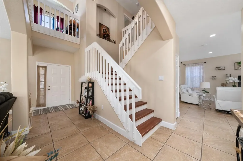 1709 Bridgeview Circle Orlando FL 32824