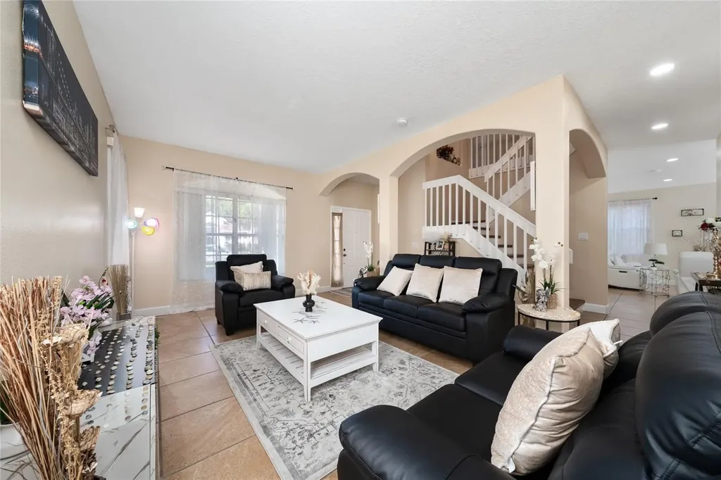 1709 Bridgeview Circle Orlando FL 32824