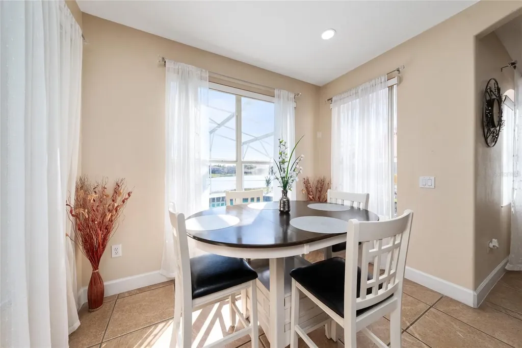 1709 Bridgeview Circle Orlando FL 32824