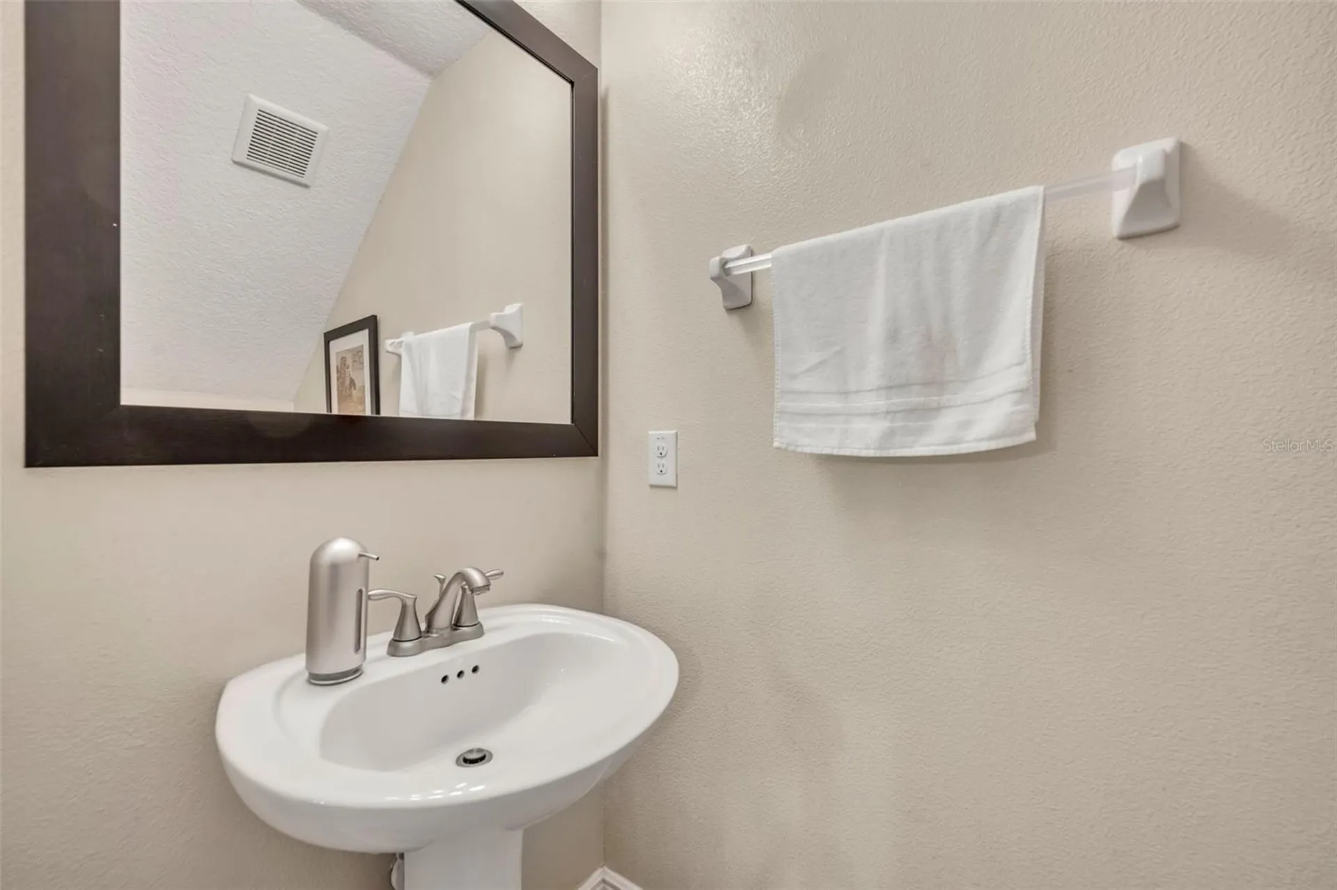 8177 Roseville Boulevard Davenport FL 33896