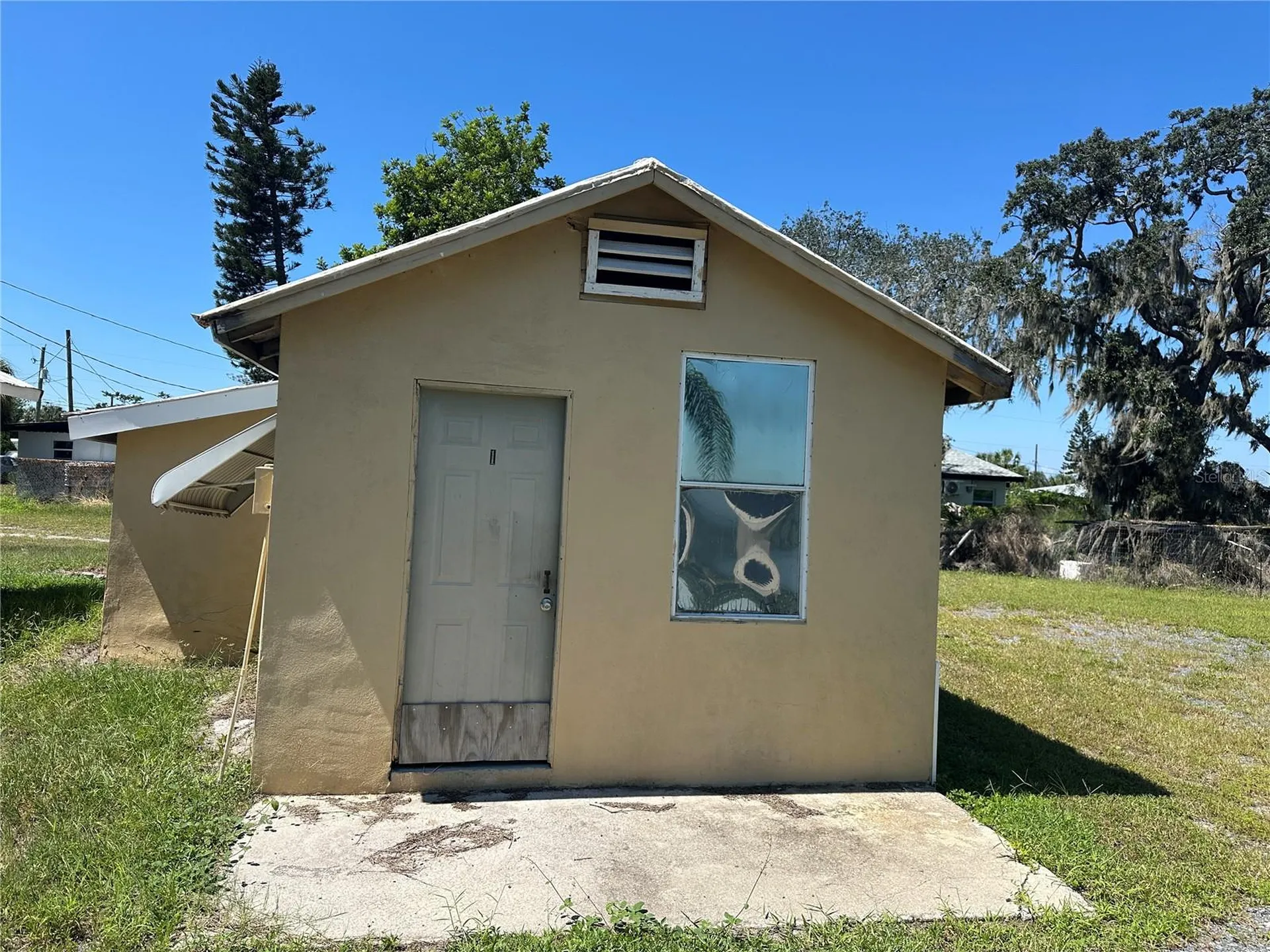 1210 Sweeney Drive Ruskin FL 33570