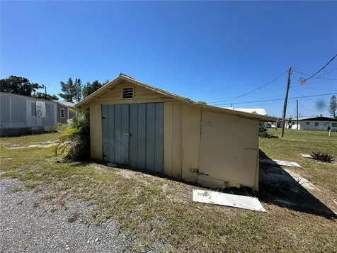 1210 Sweeney Drive Ruskin FL 33570