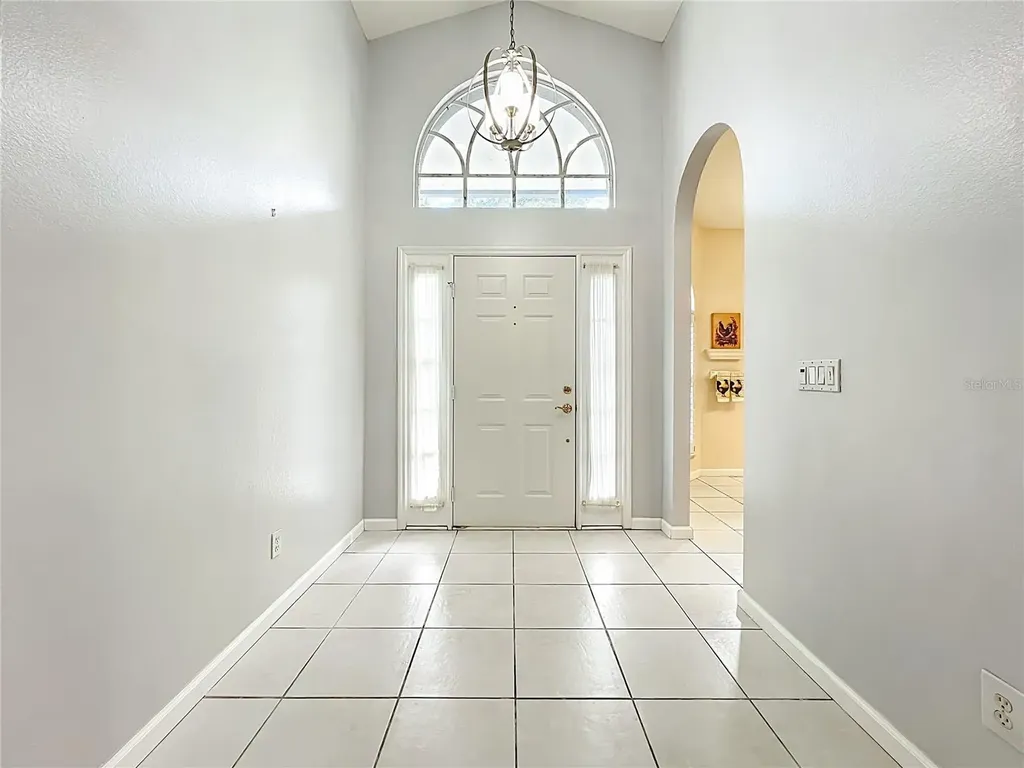 809 Muirfield Circle Apopka FL 32712