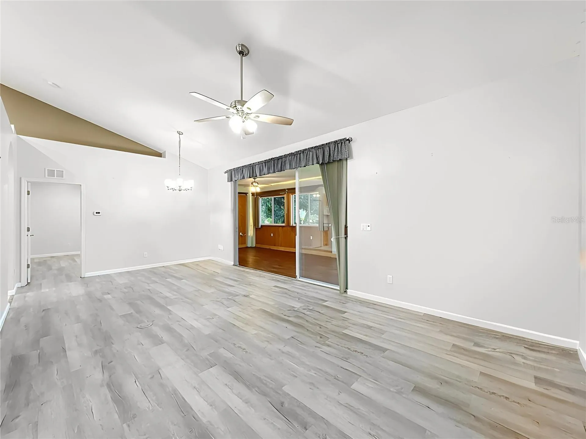 809 Muirfield Circle Apopka FL 32712