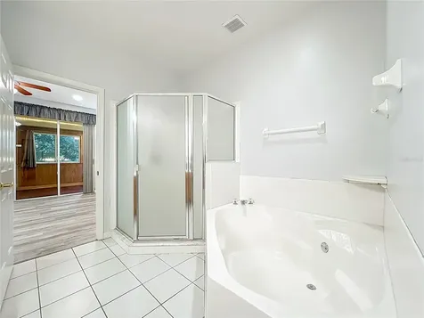 809 Muirfield Circle Apopka FL 32712