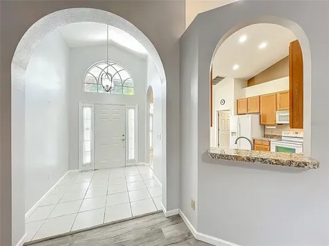 809 Muirfield Circle Apopka FL 32712
