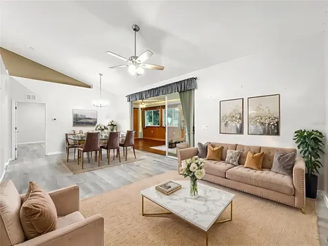 809 Muirfield Circle Apopka FL 32712
