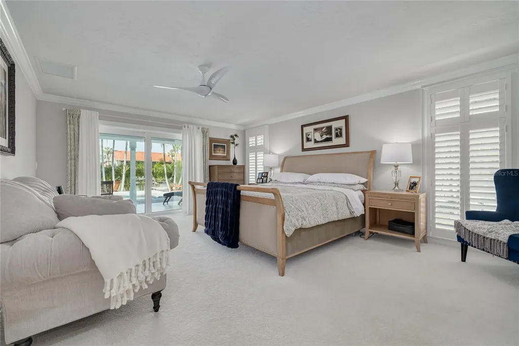 4959 58th Avenue S St Petersburg FL 33715