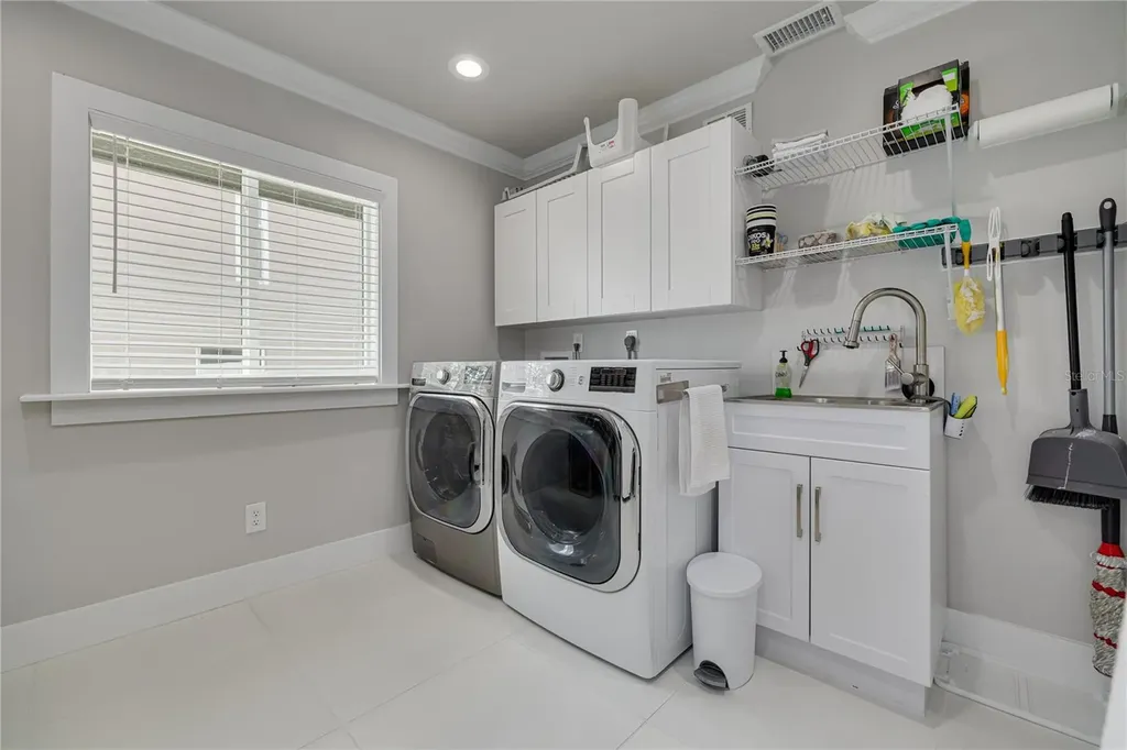 4959 58th Avenue S St Petersburg FL 33715
