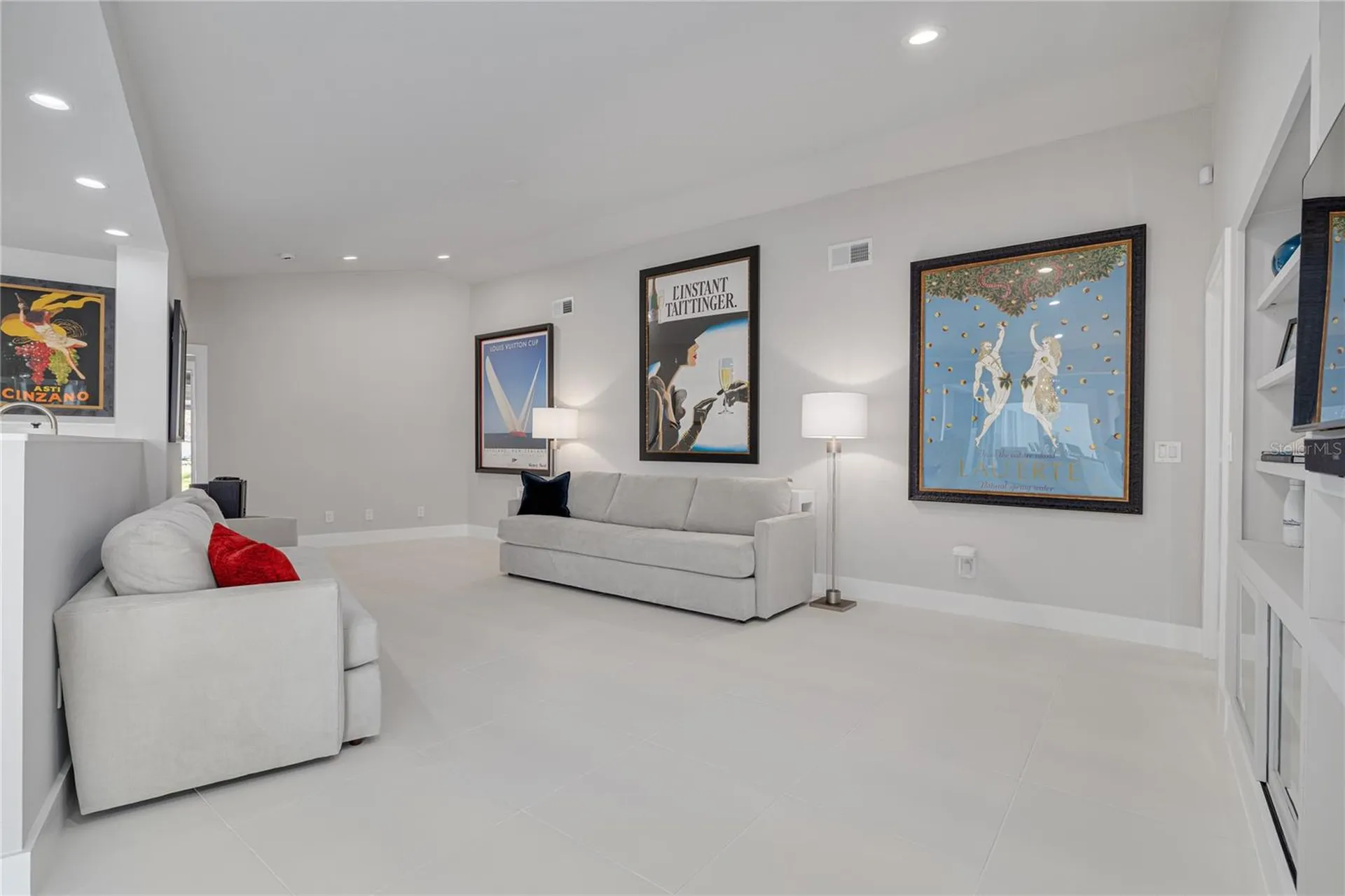 4959 58th Avenue S St Petersburg FL 33715
