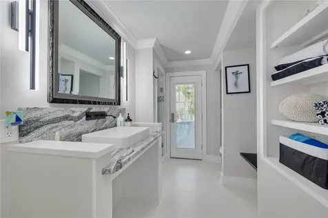 4959 58th Avenue S St Petersburg FL 33715
