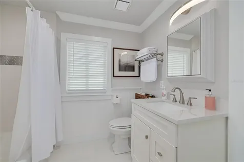 4959 58th Avenue S St Petersburg FL 33715