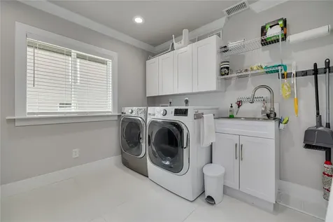 4959 58th Avenue S St Petersburg FL 33715