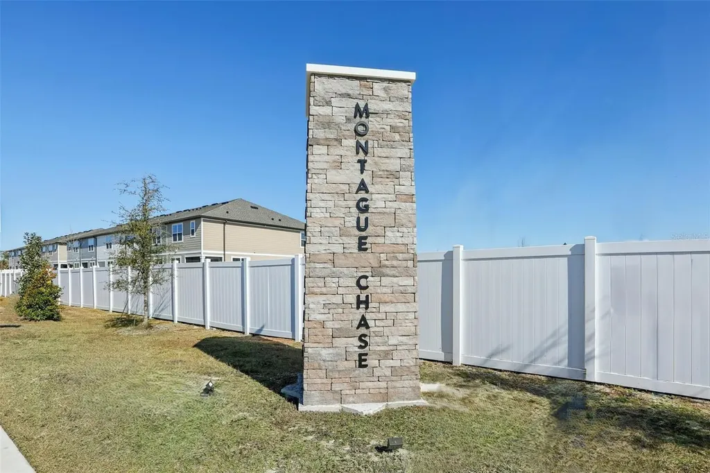 7650 Deer Valley Circle Tampa FL 33635