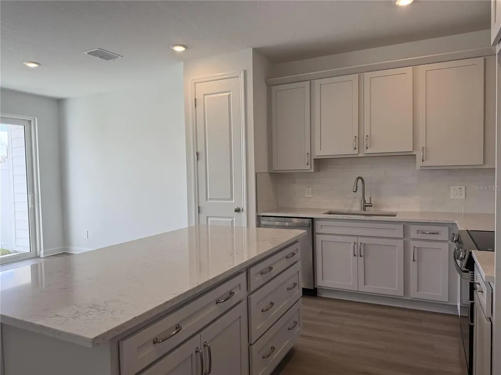 7650 Deer Valley Circle Tampa FL 33635