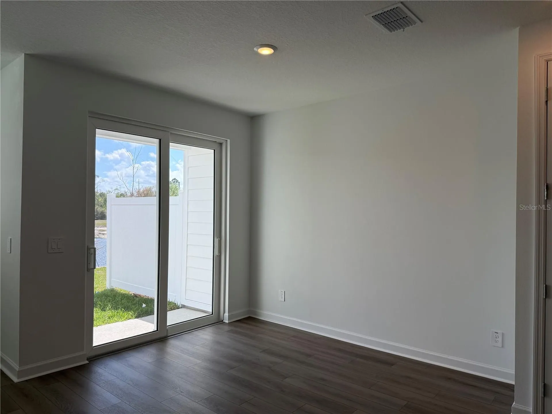 7650 Deer Valley Circle Tampa FL 33635