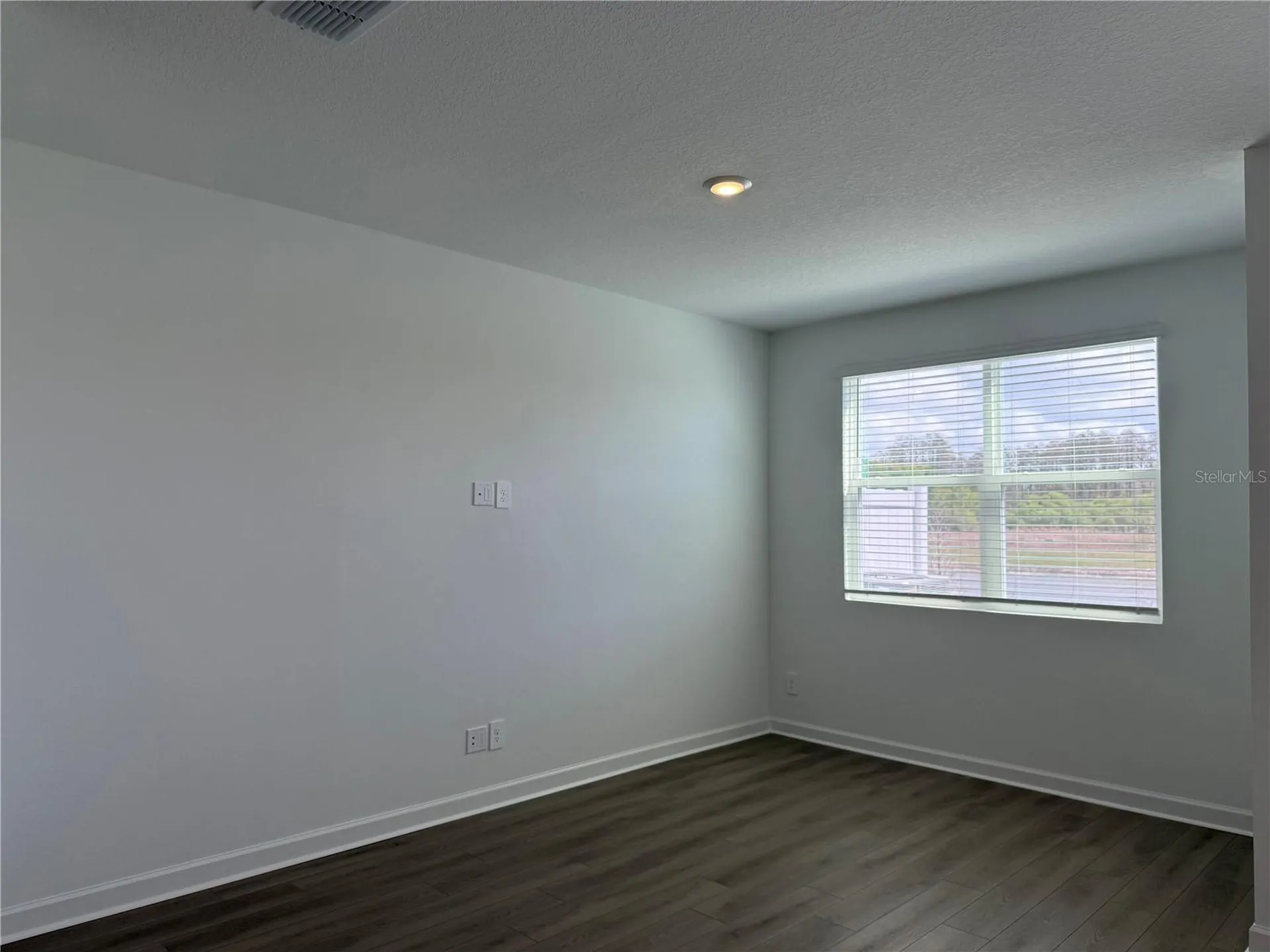 7650 Deer Valley Circle Tampa FL 33635