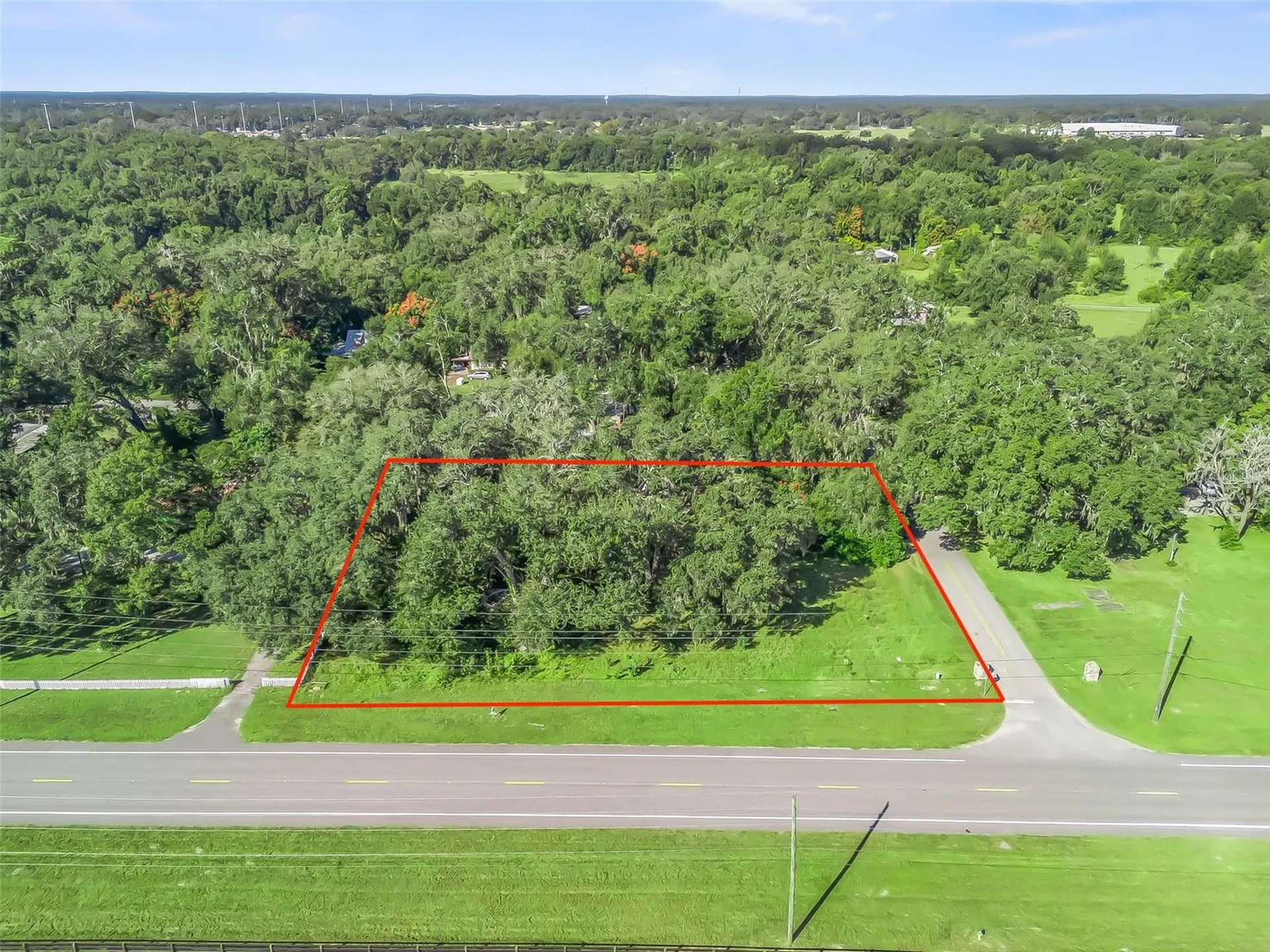 5528 S Us 301 Bushnell FL 33513