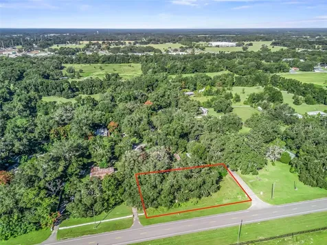 5528 S Us 301 Bushnell FL 33513