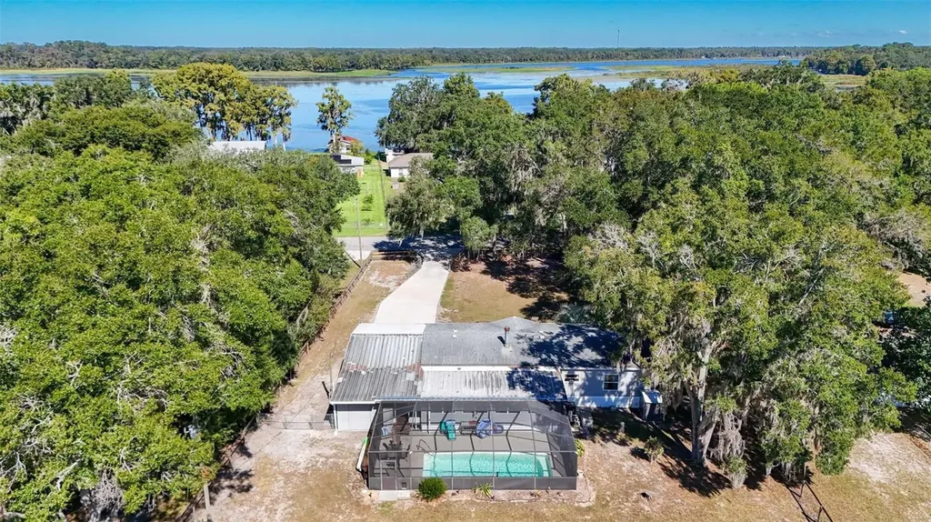 6716 W Riverbend Road Dunnellon FL 34433
