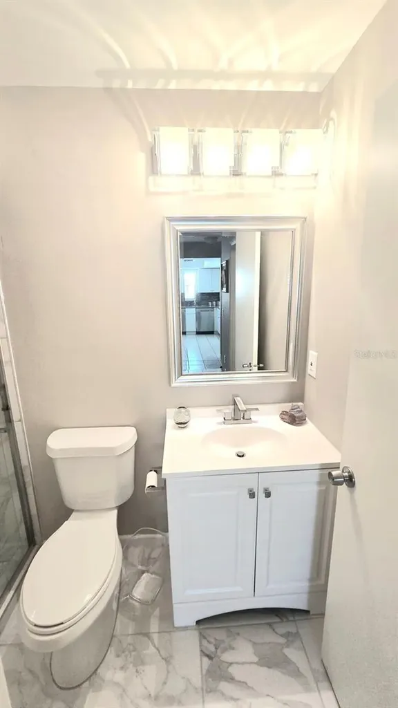 623 Oak Hill Circle Sarasota FL 34232