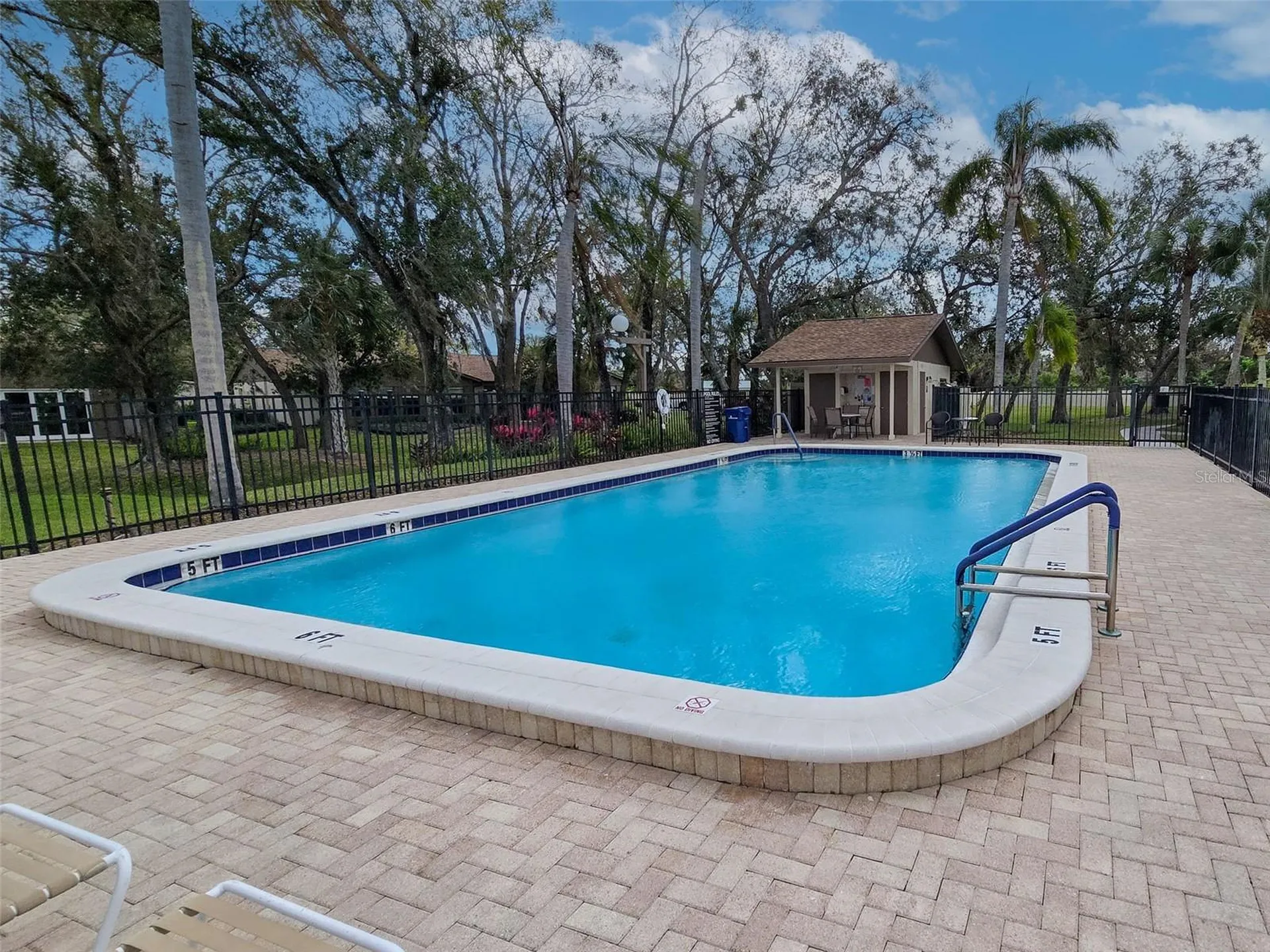 623 Oak Hill Circle Sarasota FL 34232