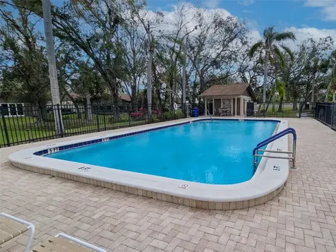 623 Oak Hill Circle Sarasota FL 34232