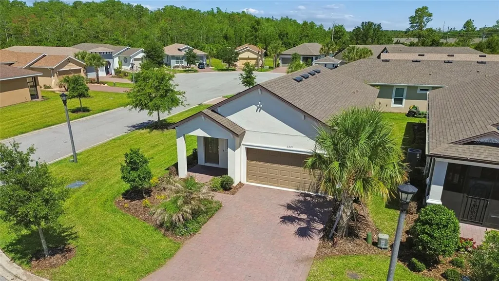 2201 Palm Tree Drive Kissimmee FL 34759