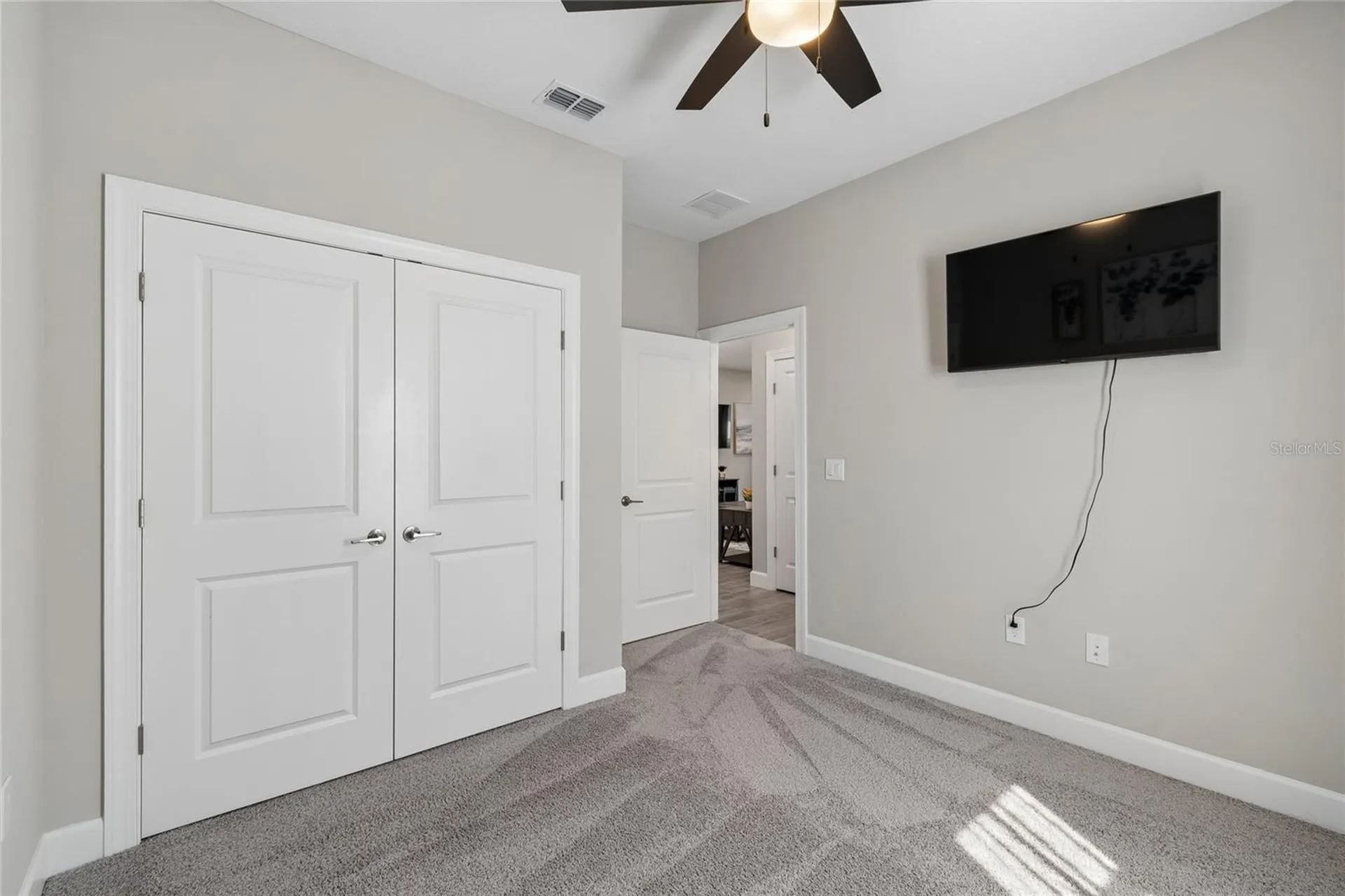 2201 Palm Tree Drive Kissimmee FL 34759