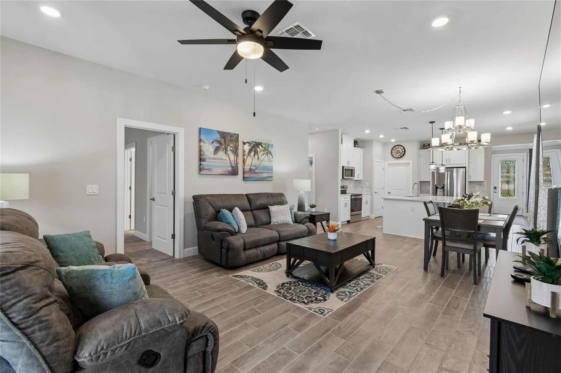2201 Palm Tree Drive Kissimmee FL 34759