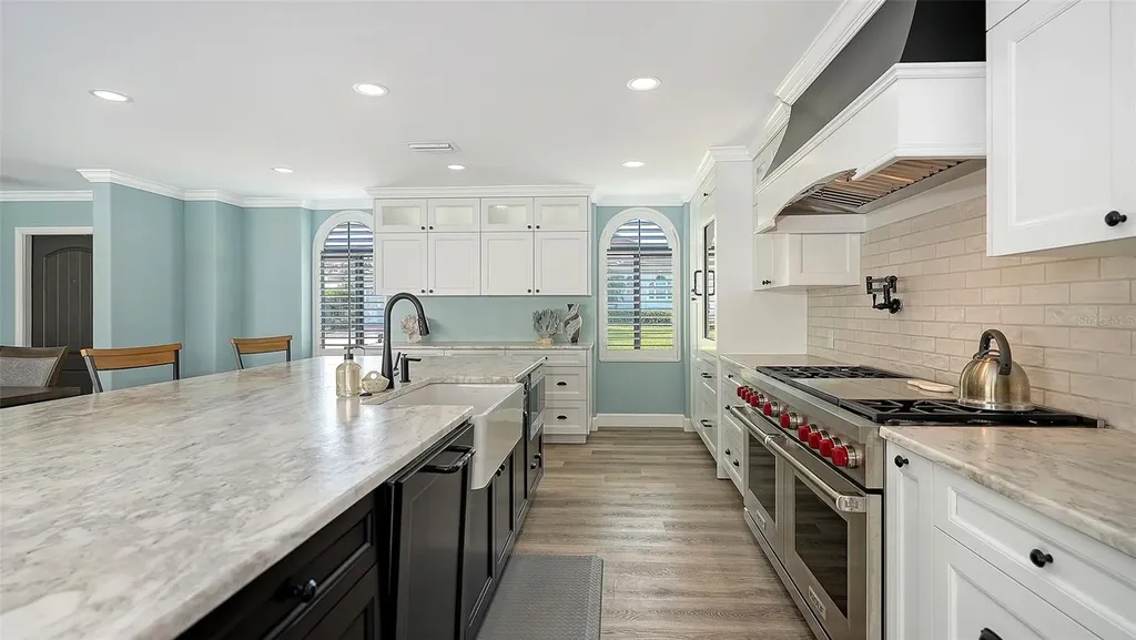 595 Bowsprit Lane Longboat Key FL 34228