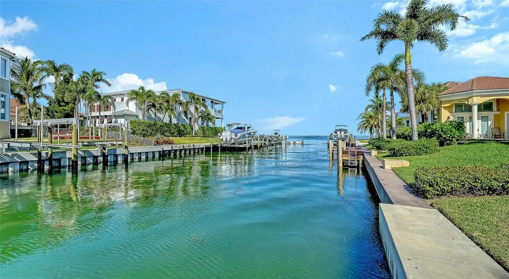 595 Bowsprit Lane Longboat Key FL 34228