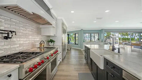 595 Bowsprit Lane Longboat Key FL 34228