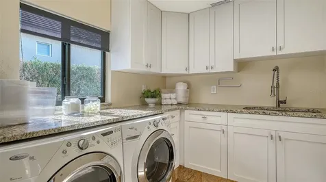595 Bowsprit Lane Longboat Key FL 34228