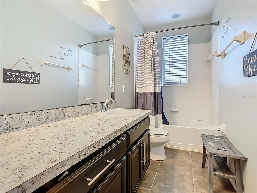 168 Magneta Loop Auburndale FL 33823
