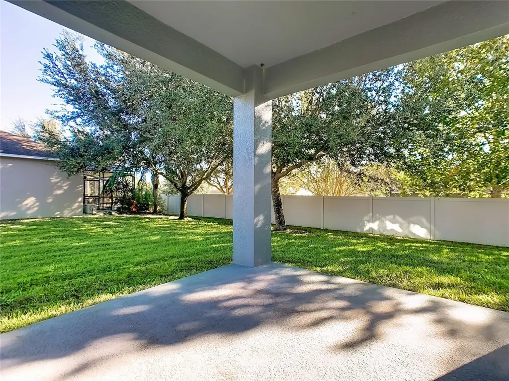 168 Magneta Loop Auburndale FL 33823
