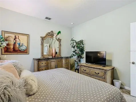 168 Magneta Loop Auburndale FL 33823