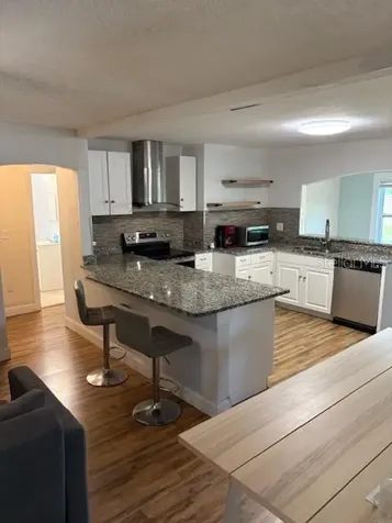 4035 14th Avenue S St Petersburg FL 33711