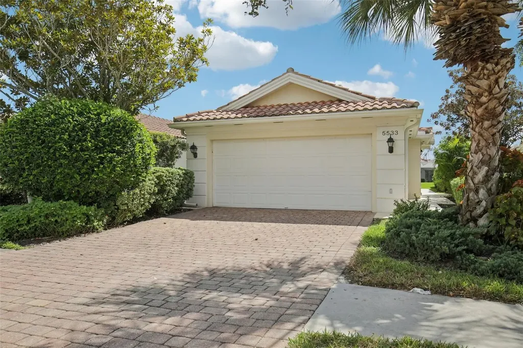 5533 Avellino Place Sarasota FL 34238