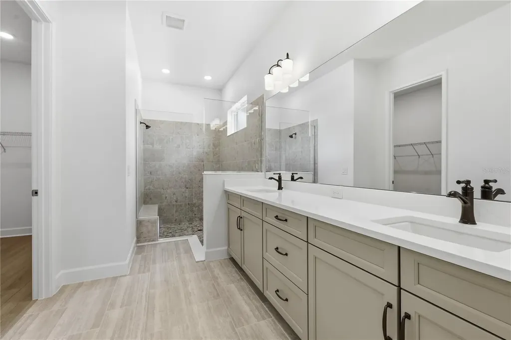 1083 Wood Dale Circle Oviedo FL 32765