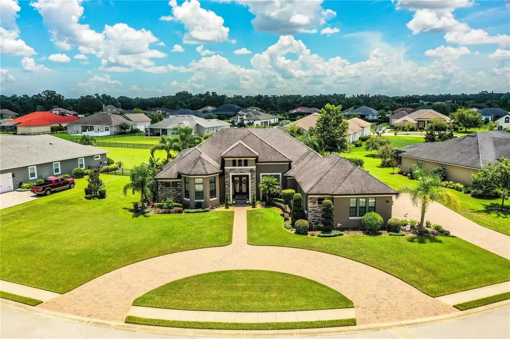 3913 Grandefield Circle Mulberry FL 33860