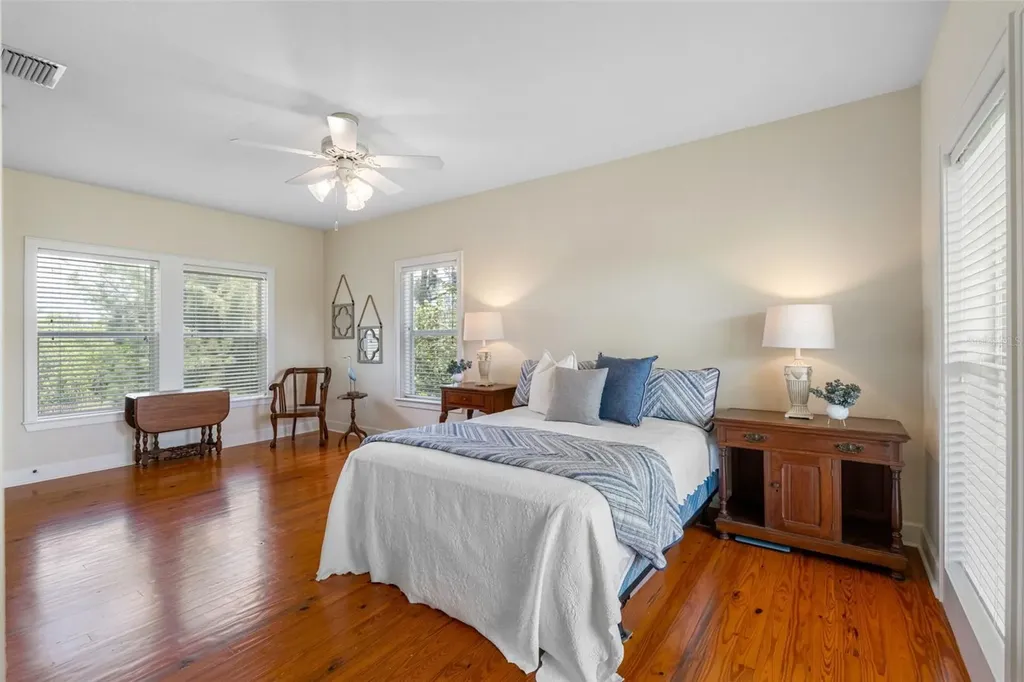 1215 Bayshore Drive Terra Ceia FL 34250